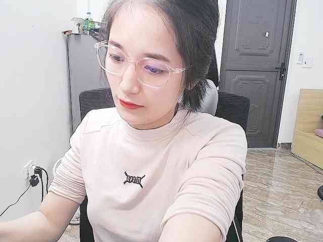 Bella099 webcam