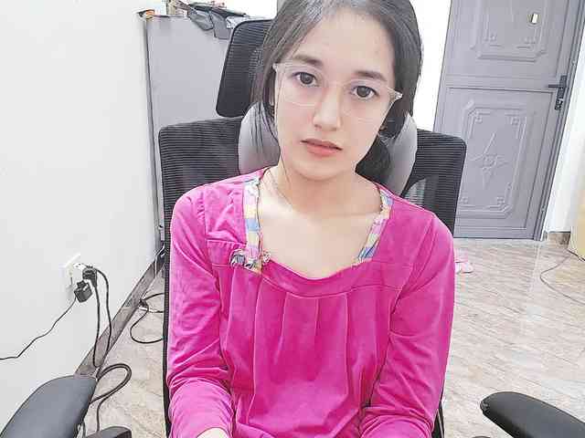 Bella099 webcam