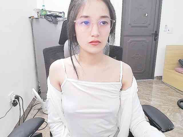 Bella099 webcam