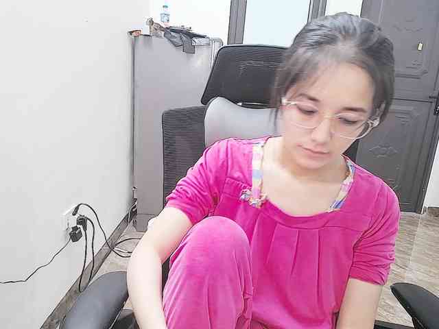 Bella099 webcam