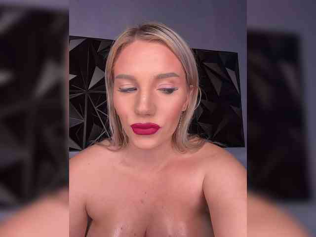 LYALAtop webcam