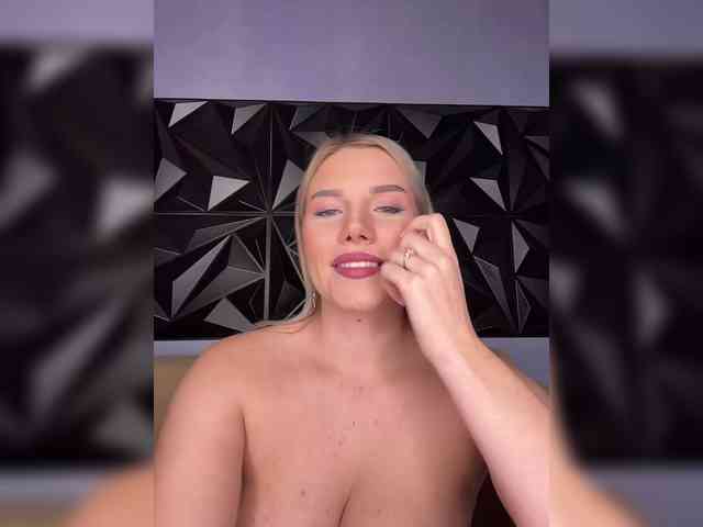 LYALAtop webcam