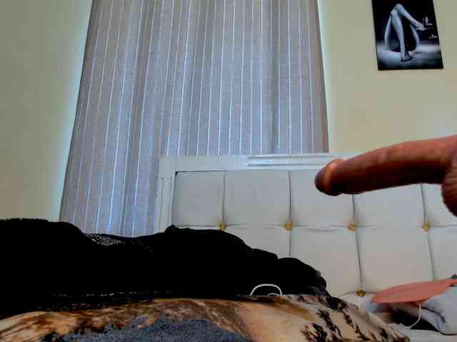 Candbody webcam