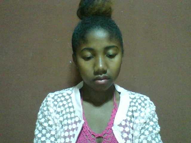 Annah21 webcam