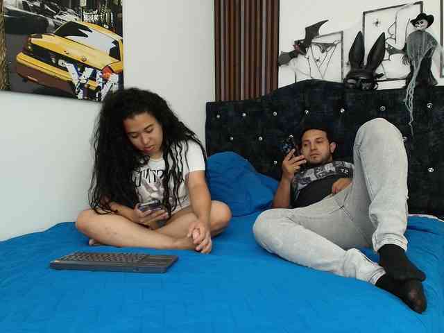 couplee-horny webcam