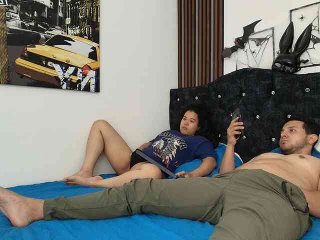 couplee-horny webcam