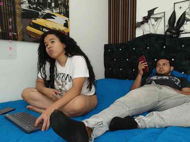 couplee-horny webcam