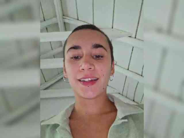 AntoniaDilune webcam