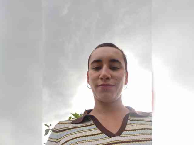 AntoniaDilune webcam