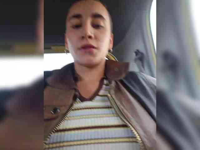 AntoniaDilune webcam