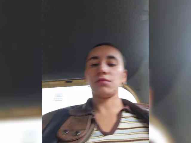 AntoniaDilune webcam