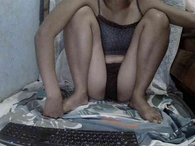 LoveSexx23 webcam