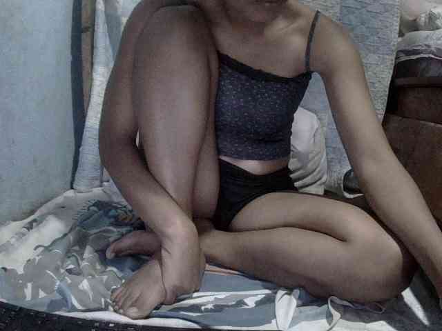LoveSexx23 webcam