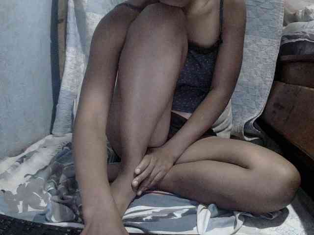 LoveSexx23 webcam
