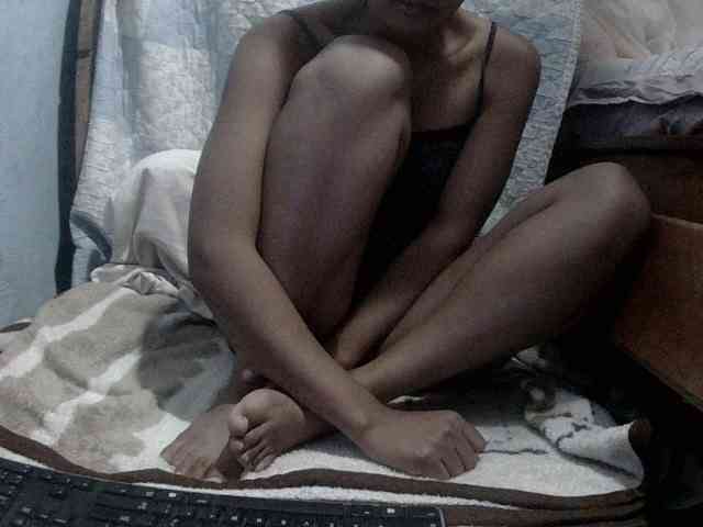 LoveSexx23 webcam