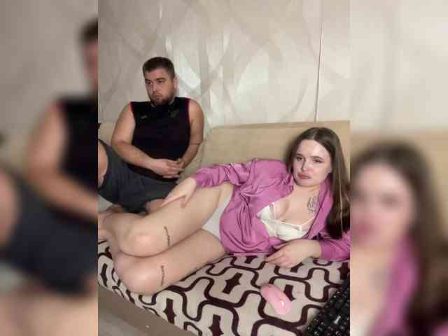 Pair-of-gods123 webcam