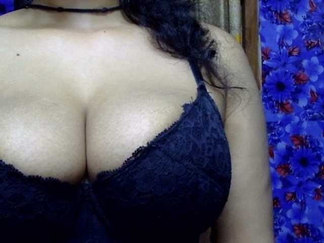 Nusrat-Mimi webcam