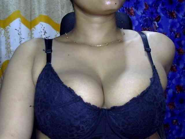 Nusrat-Mimi webcam