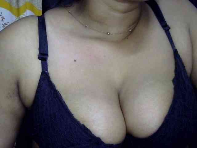 Nusrat-Mimi webcam