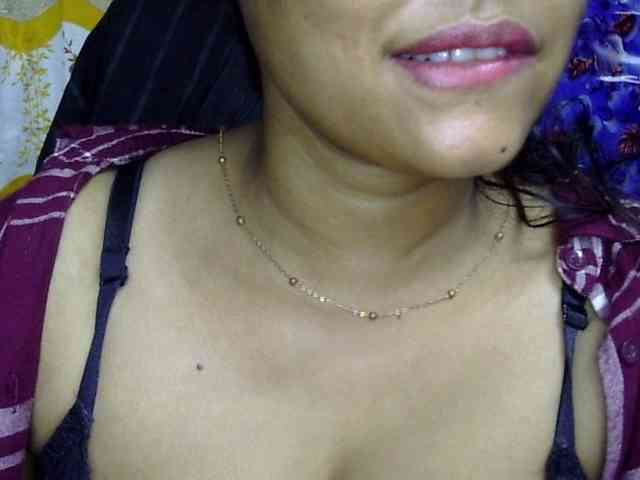 Nusrat-Mimi webcam