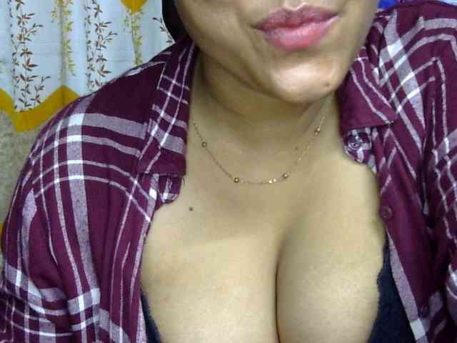 Nusrat-Mimi webcam
