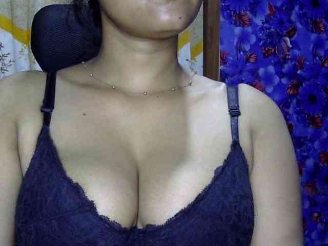 Nusrat-Mimi webcam