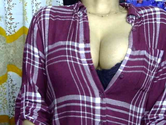 Nusrat-Mimi webcam