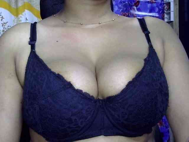 Nusrat-Mimi webcam