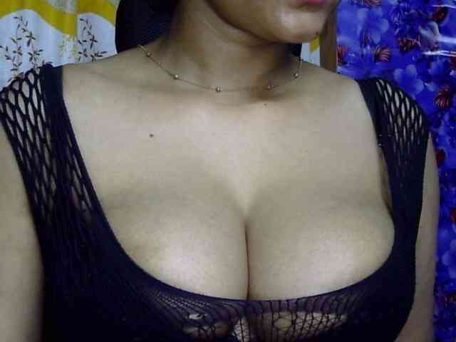 Nusrat-Mimi webcam
