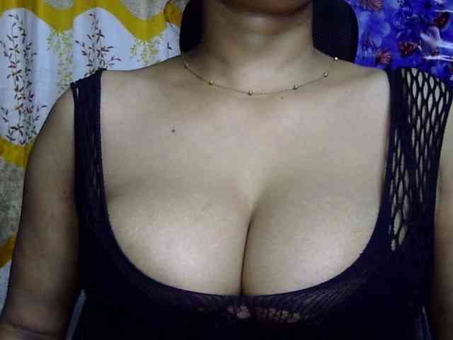 Nusrat-Mimi webcam