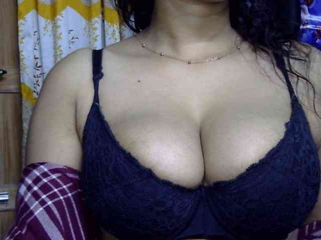 Nusrat-Mimi webcam