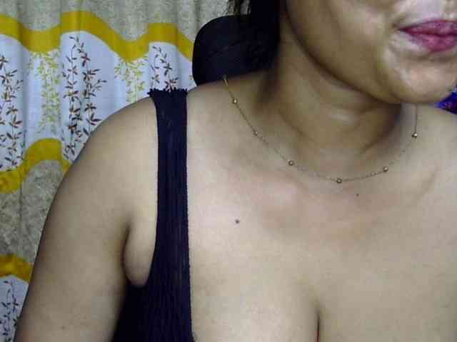 Nusrat-Mimi webcam