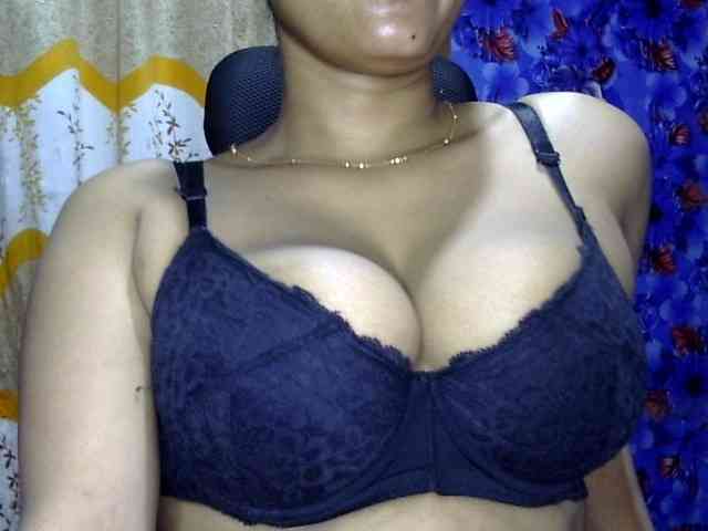 Nusrat-Mimi webcam