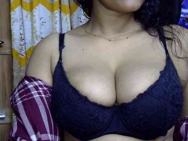 Nusrat-Mimi webcam