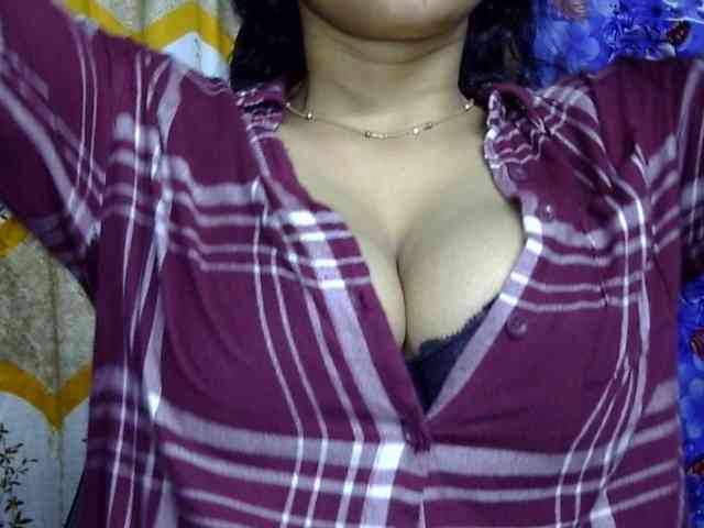 Nusrat-Mimi webcam