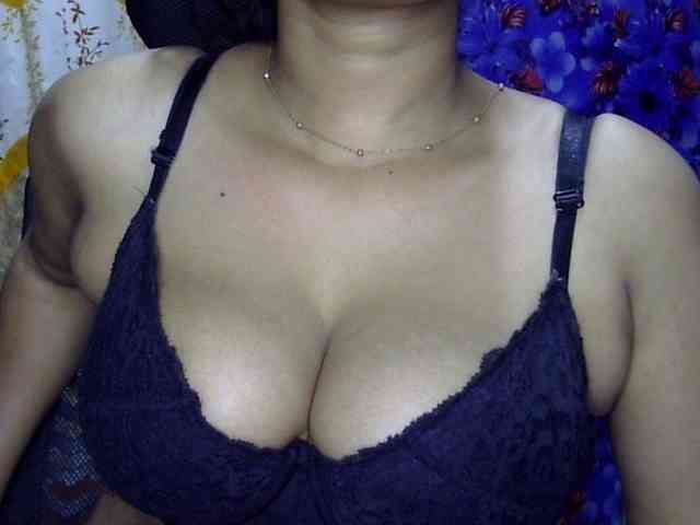 Nusrat-Mimi webcam