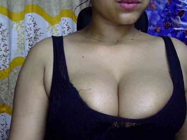 Nusrat-Mimi webcam