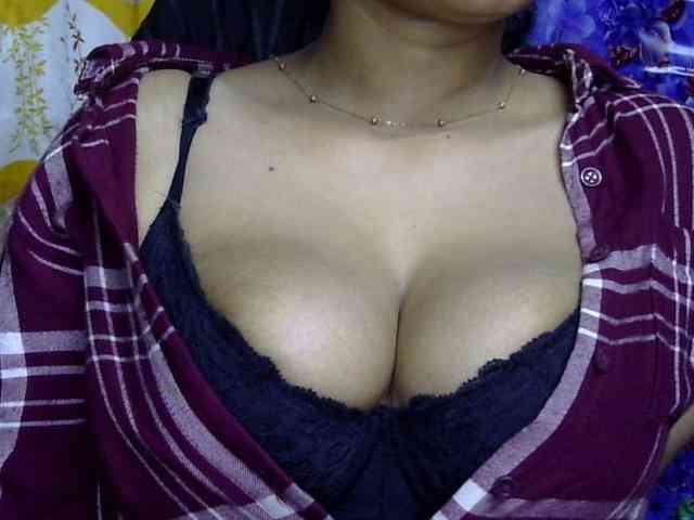 Nusrat-Mimi webcam