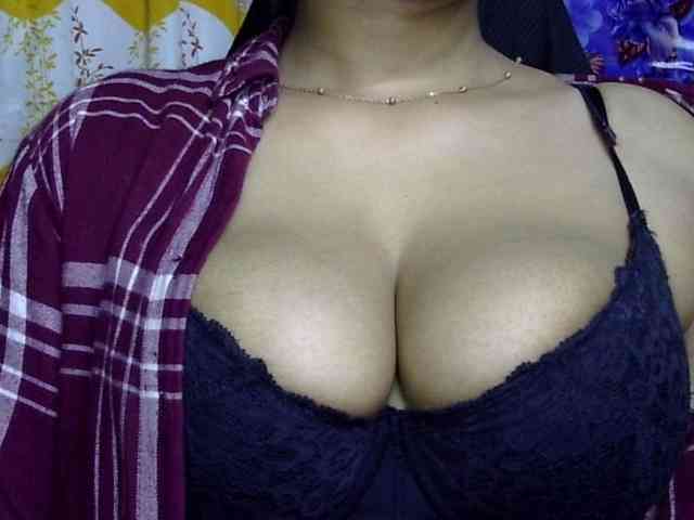 Nusrat-Mimi webcam