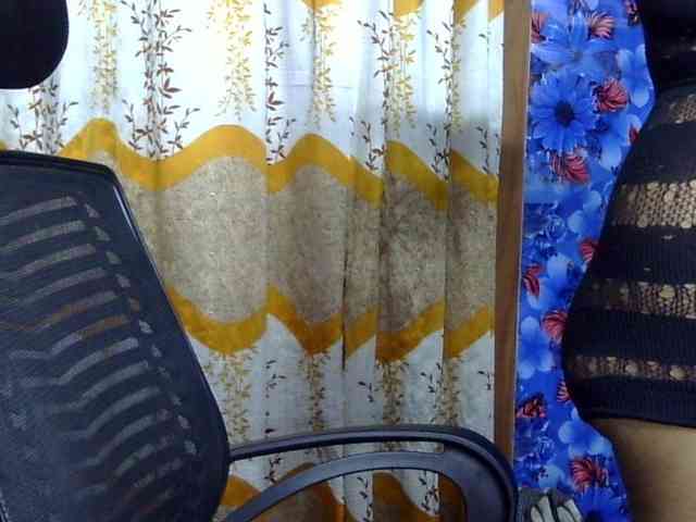 Nusrat-Mimi webcam