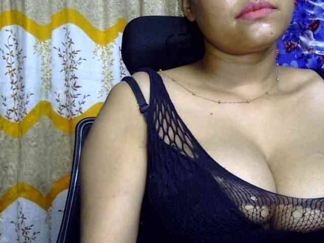 Nusrat-Mimi webcam