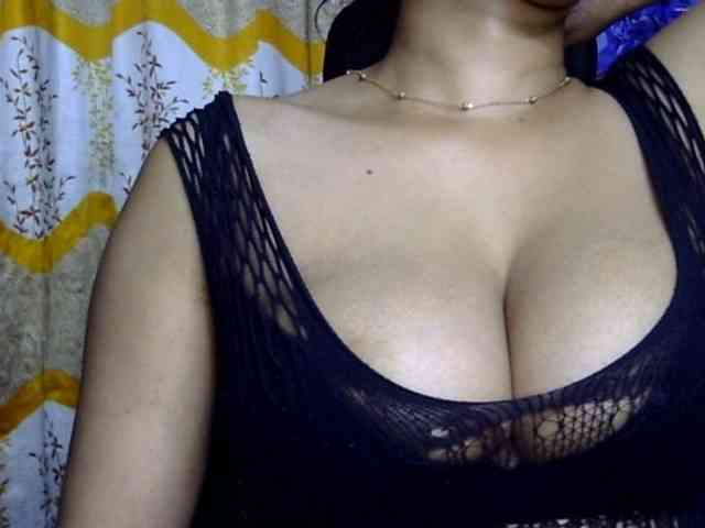 Nusrat-Mimi webcam