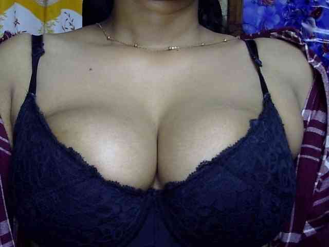 Nusrat-Mimi webcam