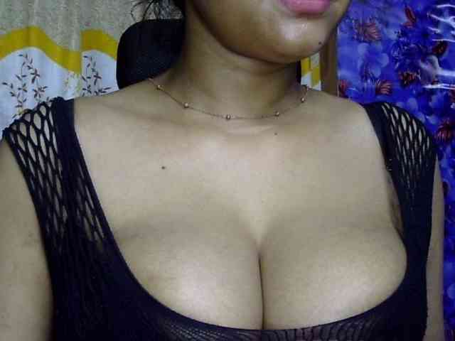 Nusrat-Mimi webcam