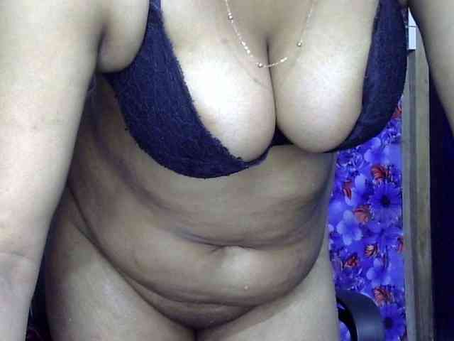 Nusrat-Mimi webcam