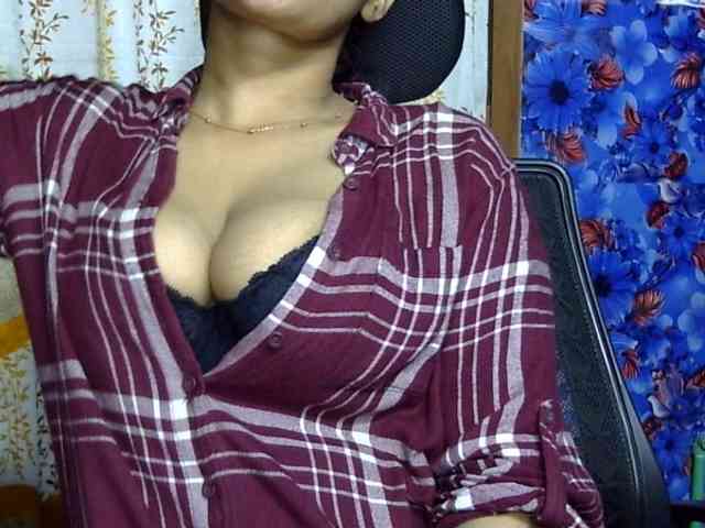 Nusrat-Mimi webcam