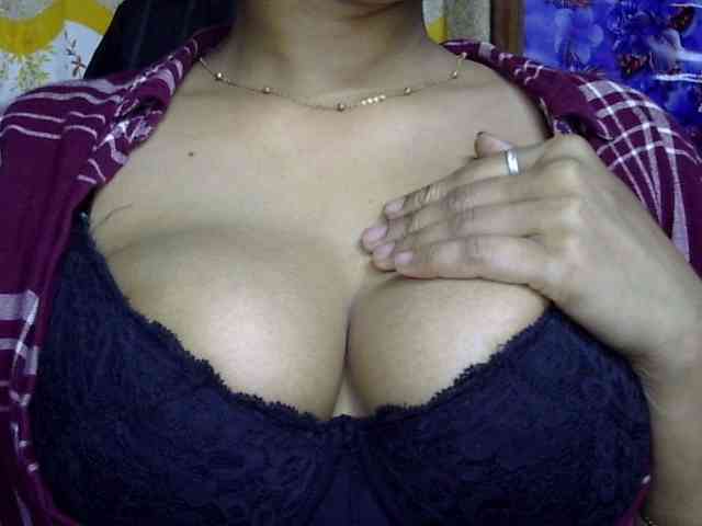 Nusrat-Mimi webcam