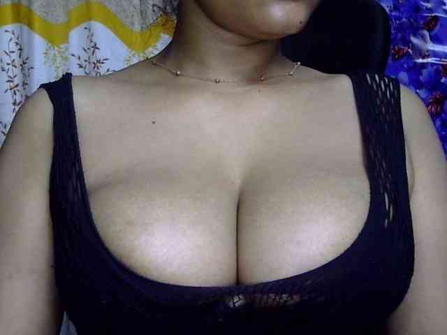 Nusrat-Mimi webcam