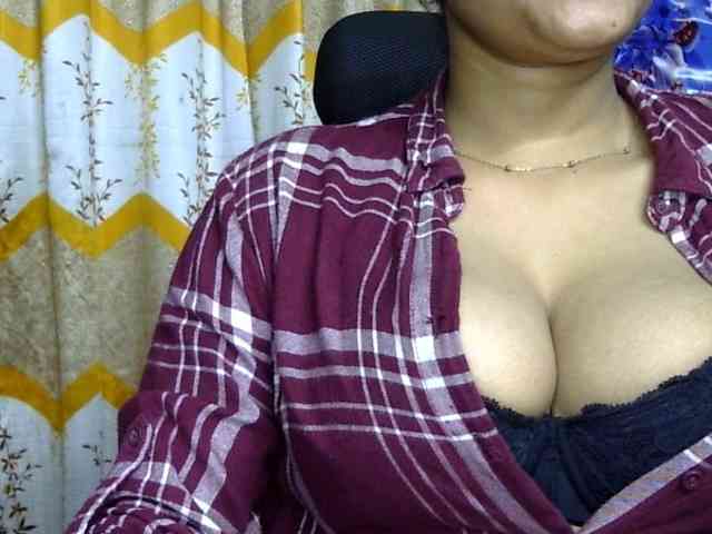 Nusrat-Mimi webcam