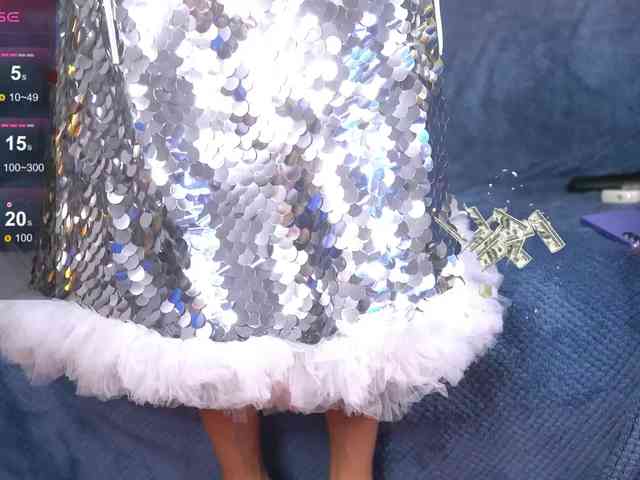 MeenaMoon webcam